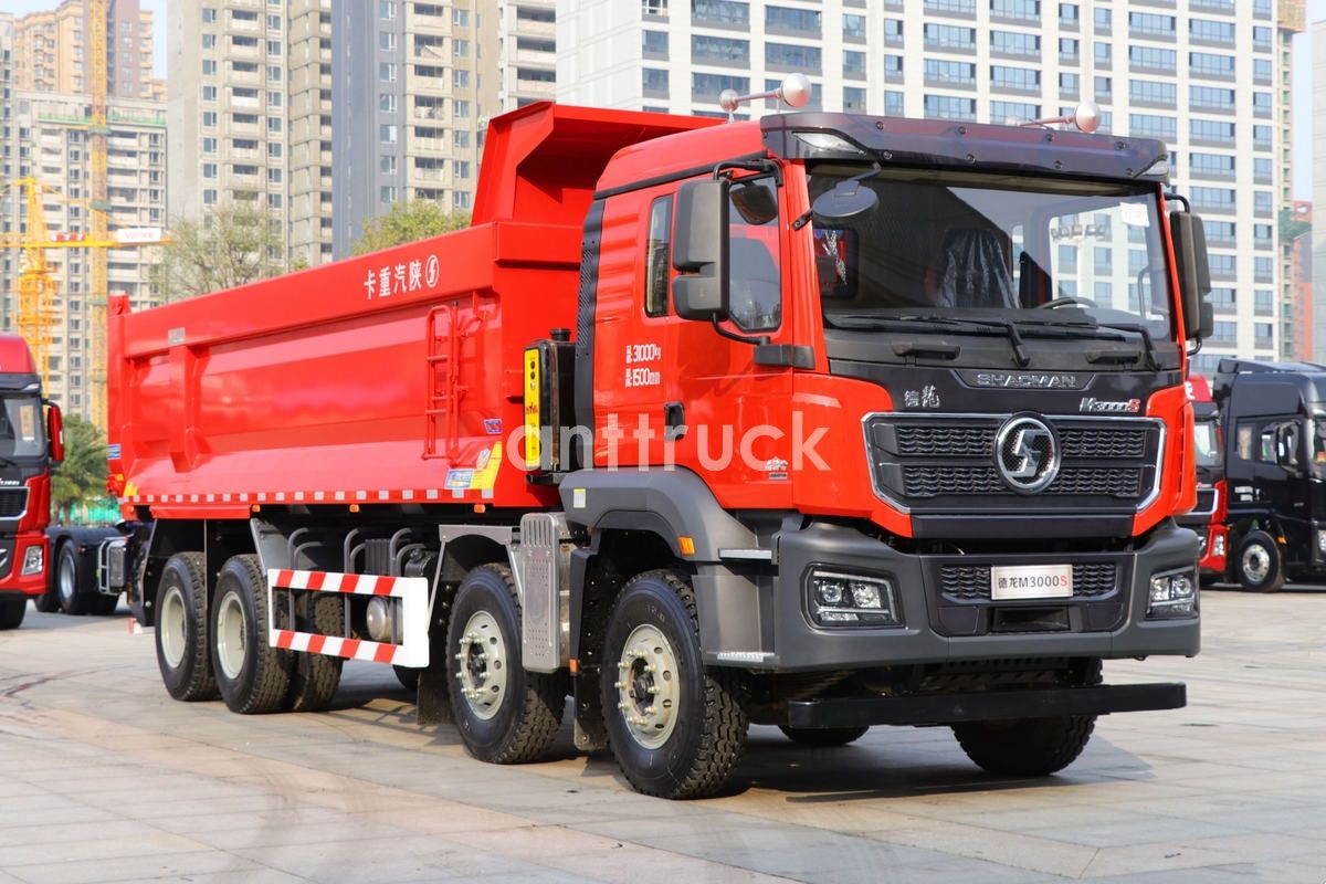 The Shacman M3000 8X4 Dum