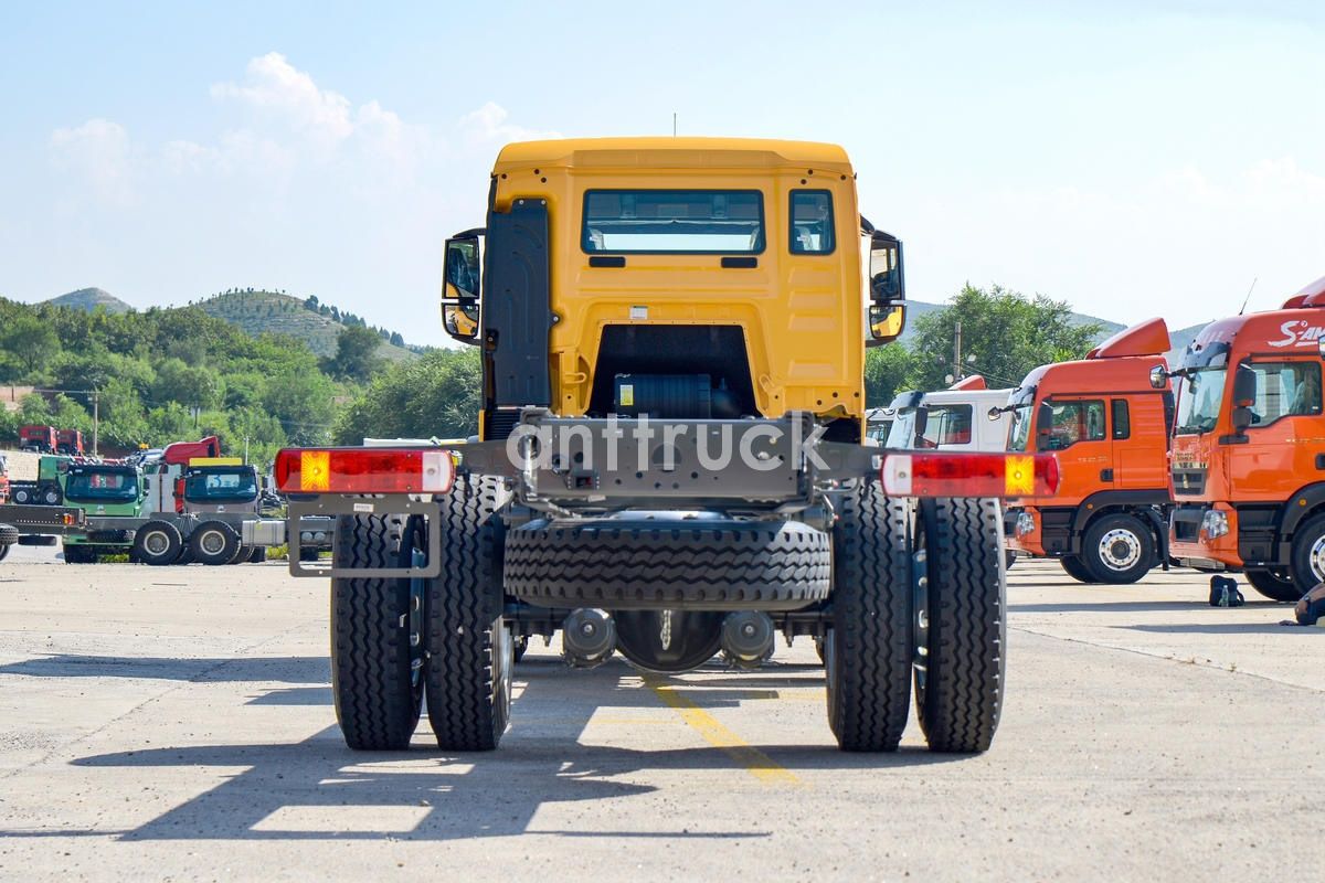 HOWO TX 8X4 Chassis