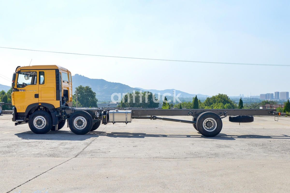 HOWO TX 8X4 Chassis