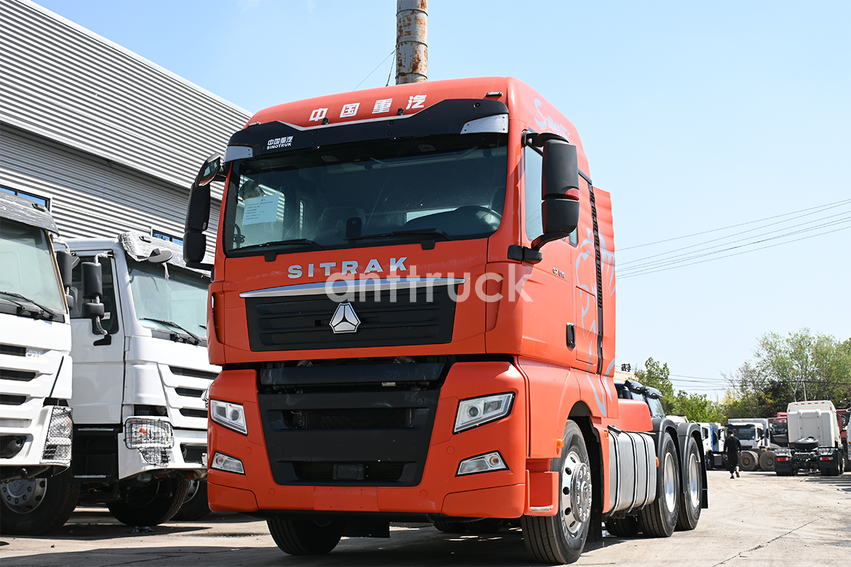 The SITRAK 6X4 Tractor Tr