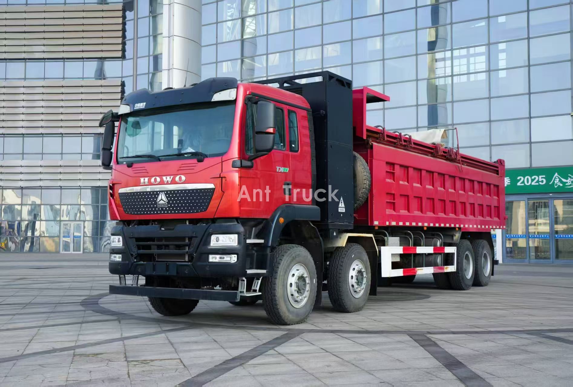 HOWO TX7 Dump Truck; 350 