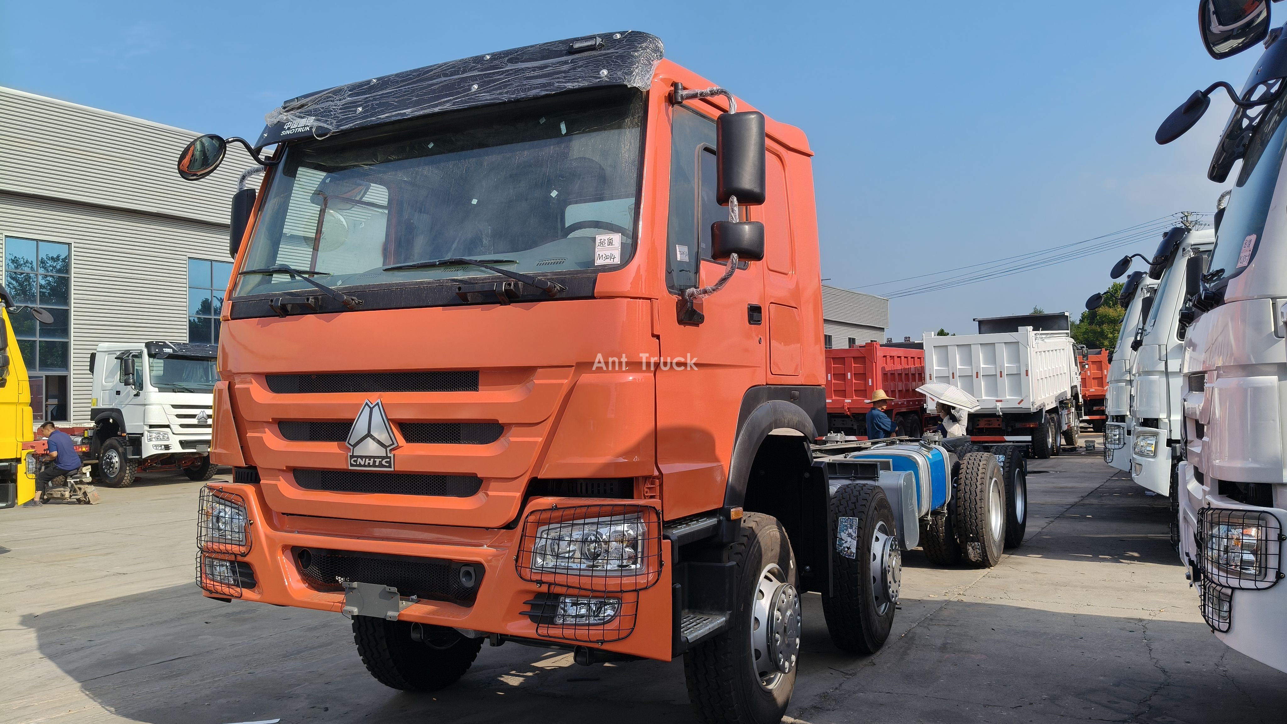 HOWO 8X4 Truck Chassis Wi