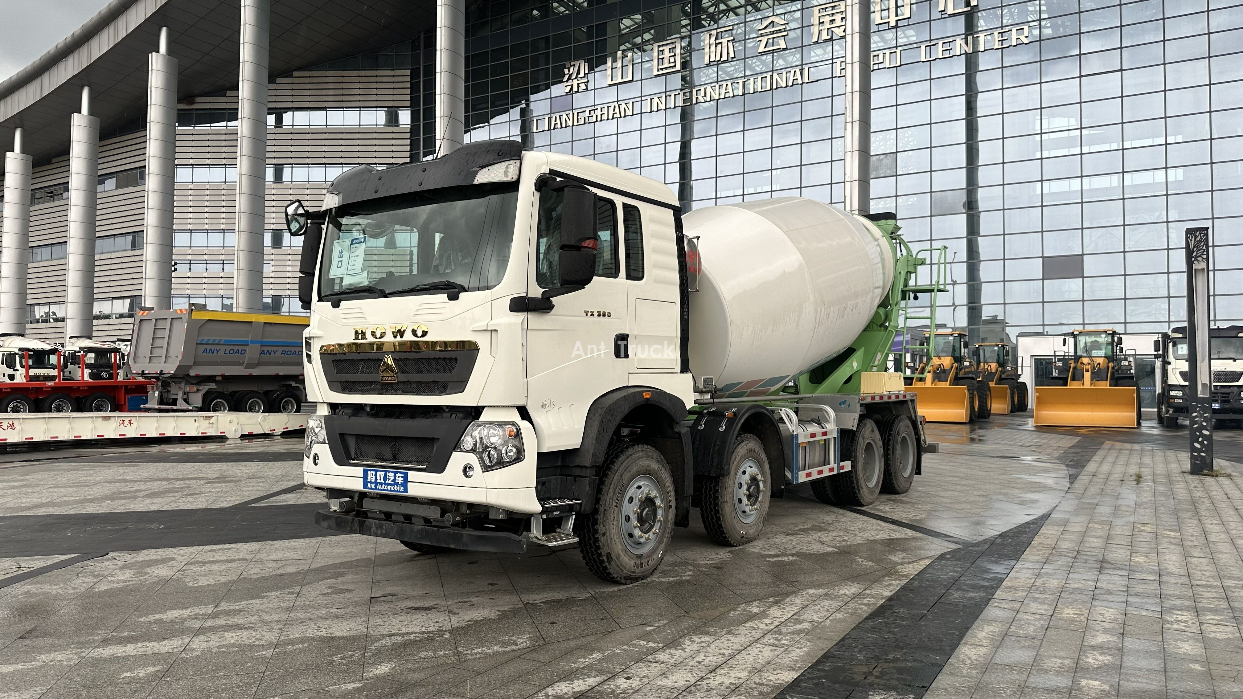 Used Sinotruk HOWO TX 8X4