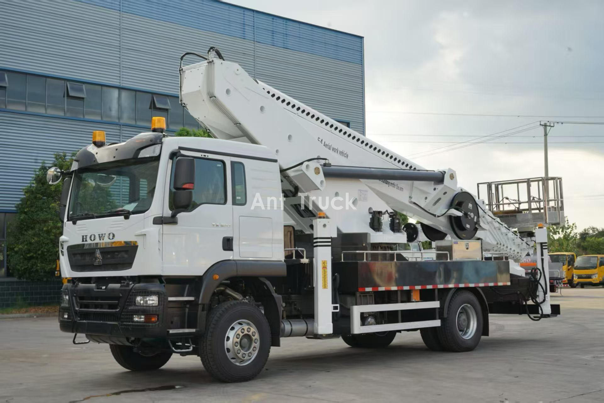 SINOTRUK HOWO TX 54m Aeri